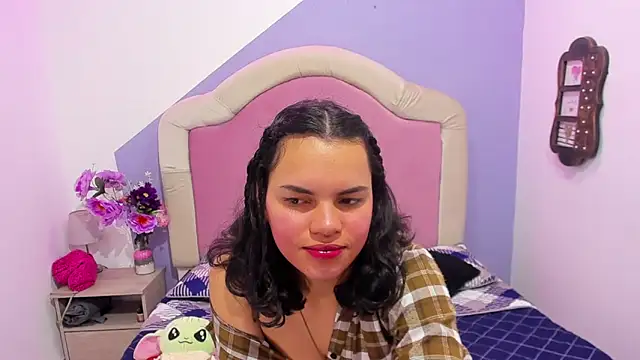 Angelina rossy online show from October 10, 2025, 4:00 am