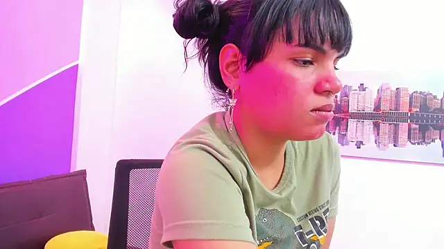 Angelina rossy online show from November 25, 2025, 4:12 am