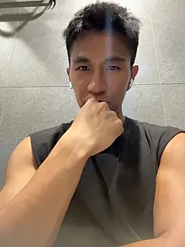 Snapshot of gooodboiii chatting on March 20, 2026, 3:39 pm gooodboiii online show from March 20, 2026, 3:39 pm