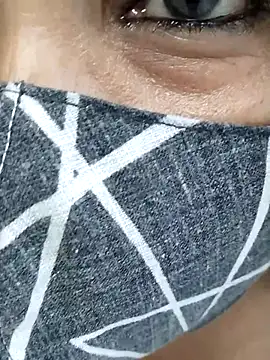 Girl 071 online show from September 19, 2025, 7:10 am