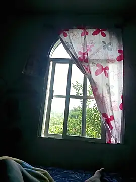 ElRompeponchi online show from September 26, 2025, 3:16 pm