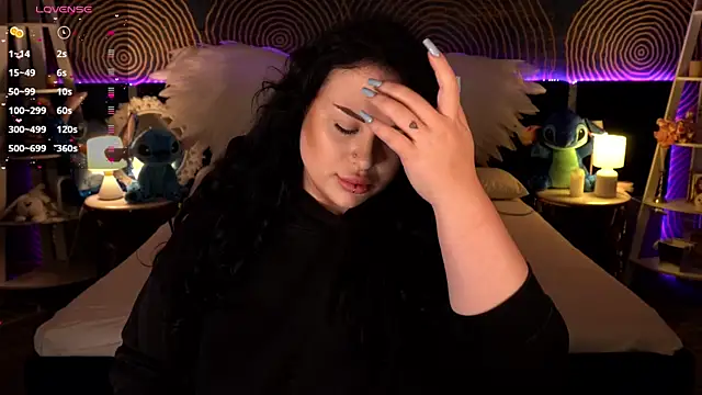 SerahMirabeli online show from November 20, 2025, 7:46 pm