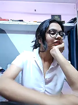 Snapshot of horny_haze chatting on October 1, 2025, 8:59 pm horny haze online show from October 1, 2025, 8:59 pm