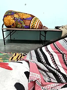 Itz Mayra  online show from January 10, 2026, 10:39 am