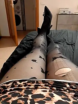 stellasexy online show from January 13, 2026, 7:13 am