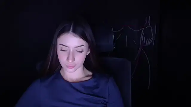 AlisaBubbles online show from October 8, 2025, 5:38 am