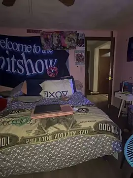 Snapshot of shortywidaphatty chatting on November 10, 2025, 11:20 am shortywidaphatty online show from November 10, 2025, 11:20 am