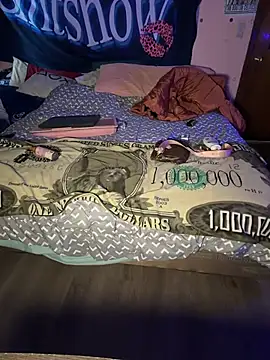 Snapshot of shortywidaphatty chatting on November 12, 2025, 4:07 pm shortywidaphatty online show from November 12, 2025, 4:07 pm