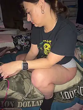 Snapshot of shortywidaphatty chatting on November 29, 2025, 11:24 am shortywidaphatty online show from November 29, 2025, 11:24 am