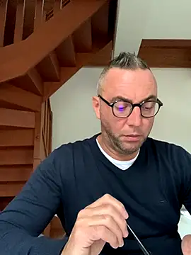 Marronglace1 online show from October 10, 2025, 6:45 am