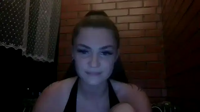 Snapshot of Nalira chatting on August 2, 2026, 3:54 pm Nalira online show from August 2, 2026, 3:54 pm