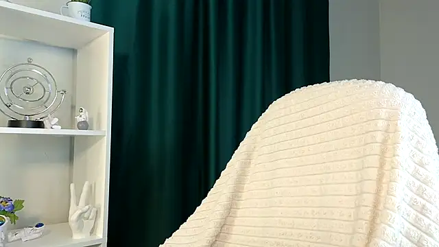 MarkShot  online show from September 22, 2025, 2:19 pm