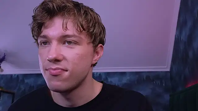 MarkShot  online show from November 13, 2025, 5:01 pm