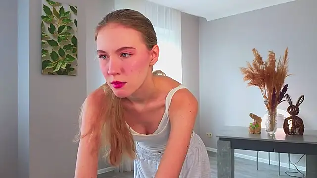 Snapshot of Succubelle chatting on September 27, 2025, 6:07 am Succubelle online show from September 27, 2025, 6:07 am