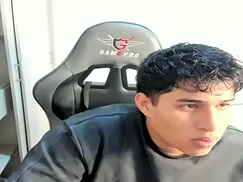 jhony dickm online show from September 22, 2025, 7:38 pm