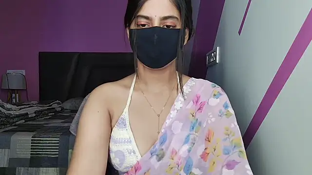 Snapshot of Tanya-mittal chatting on June 12, 2026, 5:28 am Tanya-mittal online show from June 12, 2026, 5:28 am
