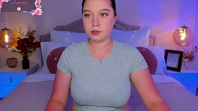 Snapshot of LexiePat chatting on July 22, 2026, 12:08 pm LexiePat online show from July 22, 2026, 12:08 pm