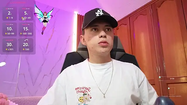 jadenrossi online show from September 10, 2025, 3:56 pm