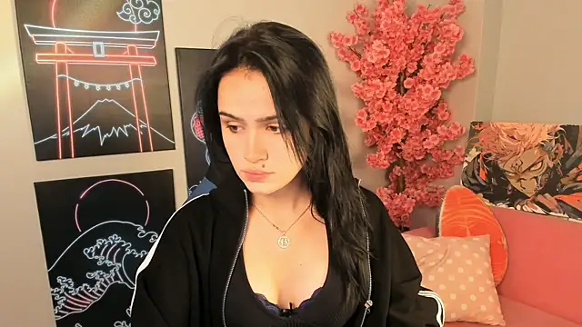 Snapshot of MonicaFarmer chatting on September 27, 2025, 6:02 pm MonicaFarmer online show from September 27, 2025, 6:02 pm