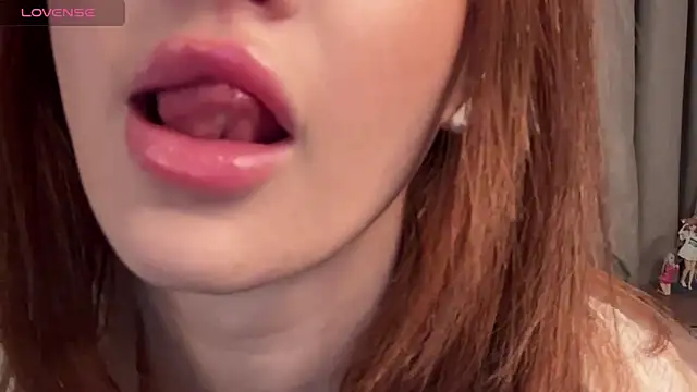 Snapshot of minicleo chatting on October 27, 2025, 1:59 pm minicleo online show from October 27, 2025, 1:59 pm