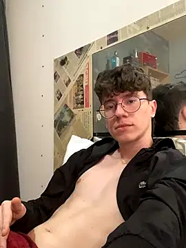 HeiRique online show from October 10, 2025, 7:24 pm