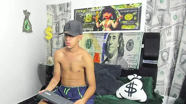 Latin straight0 online show from September 12, 2025, 11:59 pm