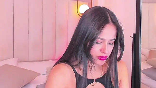 Dream nena online show from November 9, 2025, 8:07 pm