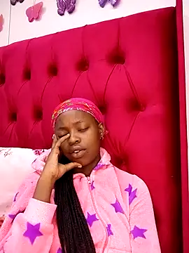 BlackberriesXxx online show from March 15, 2026, 9:32 pm