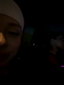 BabyBee  online show from October 11, 2025, 5:33 pm