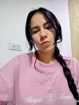 valen-sexx online show from May 6, 2026, 3:13 am
