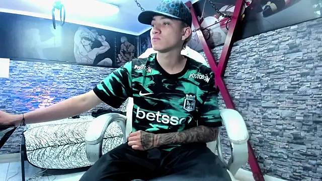 Snapshot of weesley_boy chatting on September 27, 2025, 10:15 pm weesley boy online show from September 27, 2025, 10:15 pm