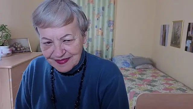 Snapshot of Freya_Fable chatting on October 10, 2025, 7:51 am Freya Fable online show from October 10, 2025, 7:51 am