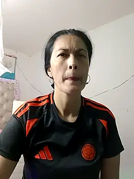 Snapshot of ZARAY_1118 chatting on September 21, 2025, 9:38 pm ZARAY 1118 online show from September 21, 2025, 9:38 pm