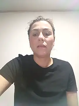 vanessa-titisM online show from September 27, 2025, 2:49 am