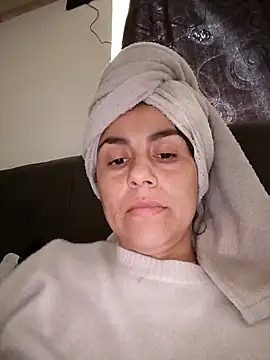 vanessa-titisM online show from March 8, 2026, 9:40 pm