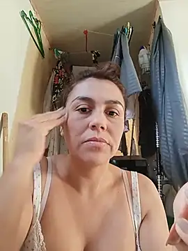 Snapshot of vanessa-titisM chatting on July 26, 2026, 10:27 pm vanessa-titisM online show from July 26, 2026, 10:27 pm