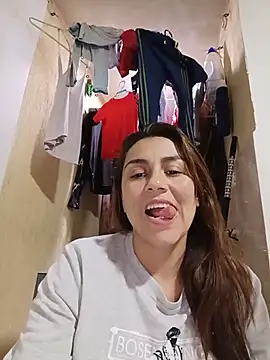 Snapshot of vanessa-titisM chatting on July 28, 2026, 1:56 am vanessa-titisM online show from July 28, 2026, 1:56 am