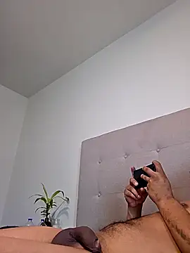 sexoloco24 online show from October 23, 2025, 4:17 pm