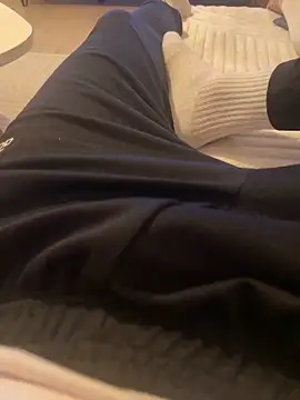 Milike 93 online show from March 29, 2026, 8:20 pm