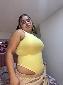 Anabelle 00  online show from April 25, 2026, 3:09 am