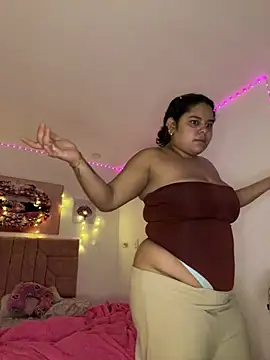 Anabelle 00  online show from June 22, 2026, 3:08 am