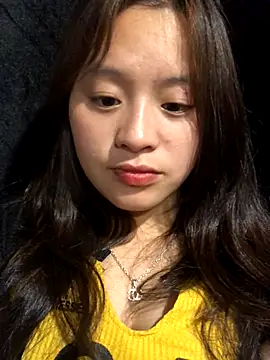 Snapshot of chipchip-00 chatting on September 19, 2025, 10:38 am chipchip-00 online show from September 19, 2025, 10:38 am