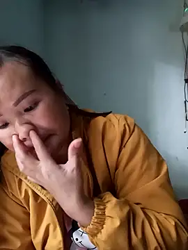 Tamara-a online show from November 12, 2025, 3:18 am