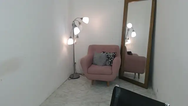 tatiana oconell22 online show from May 5, 2026, 1:57 am