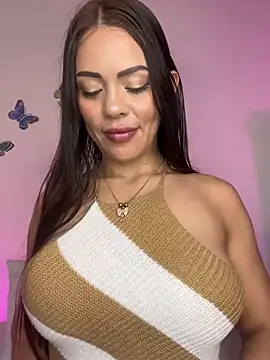  hafsa  online show from February 4, 2026, 6:25 pm