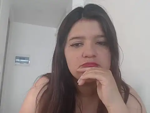 DANIELLADOLCE online show from October 1, 2025, 1:28 pm