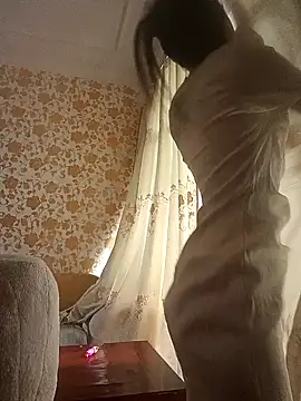 luy-xinh02 online show from September 21, 2025, 2:02 am