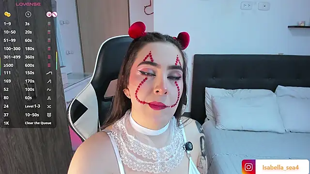 Snapshot of isabella_sea_ chatting on October 2, 2025, 1:34 am isabella sea online show from October 2, 2025, 1:34 am
