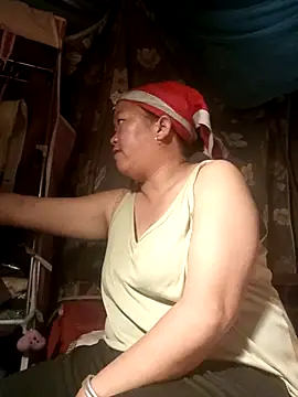 riso-00 online show from October 5, 2025, 11:57 pm