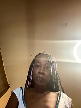 maroegotcakes25 online show from September 11, 2025, 6:35 am